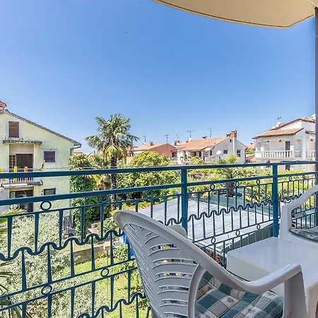 Apartment In With Two-bedrooms 13 *